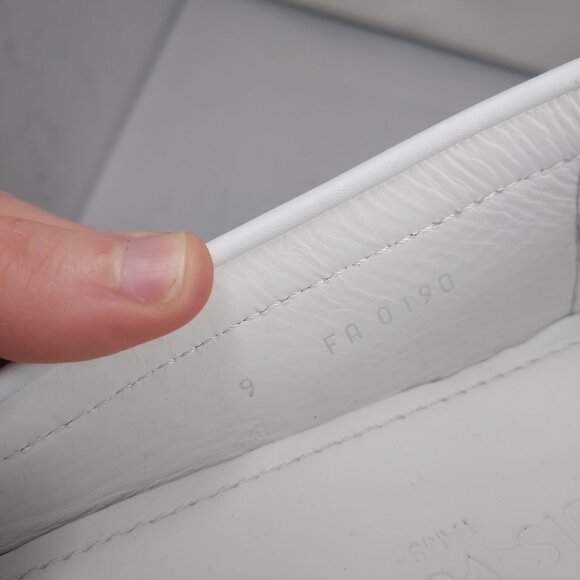 Louis Vuitton White LV Leather Driver Shoe - Picture 3 of 12